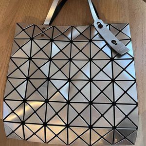 Bao bao issey miyake